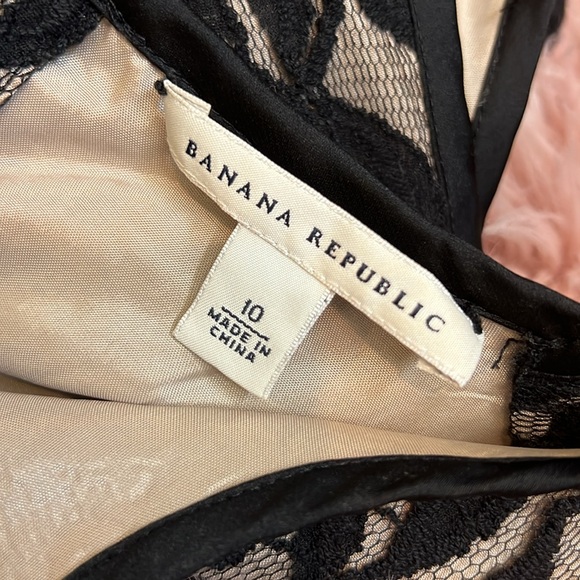 Banana Republic lace top - Picture 5 of 7